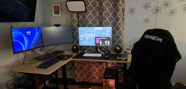 Omarchy workstation